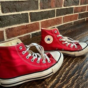 RED ALL STAR CONVERSE CHUCKS - Women’s Size 6